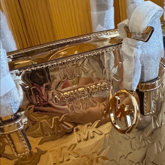 Michael Kors Metallic Gold Jet Set XS Travel Tote - Picture 3 of 5